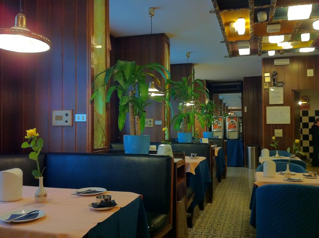 Hotel Mec Milano Ngoại thất bức ảnh