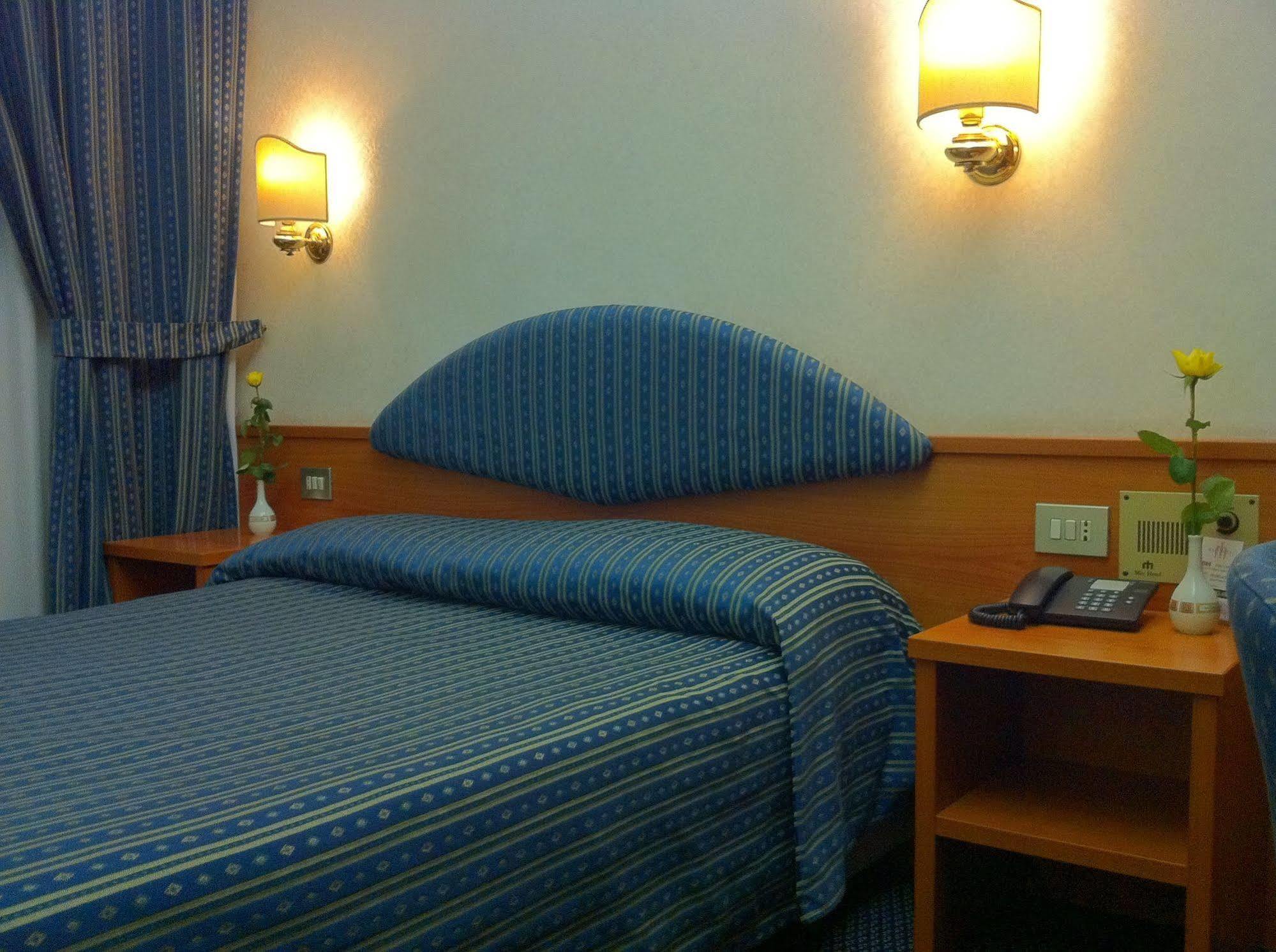 Hotel Mec Milano Ngoại thất bức ảnh